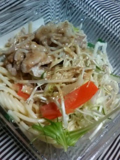 ごま香る豚しゃぶのパスタサラダ
