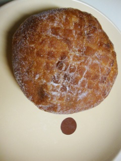 �x�[�J�[�V�F�t �A���h�[�i�c