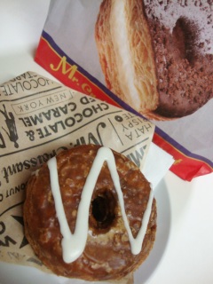 Mr.Croissant Donut ���[�v��&�G���[���z�C�b�v