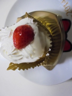 大人 苺のショートケーキ