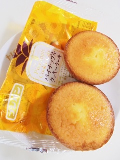 �p�C�i�b�v���N�b�L�[�P�[�L